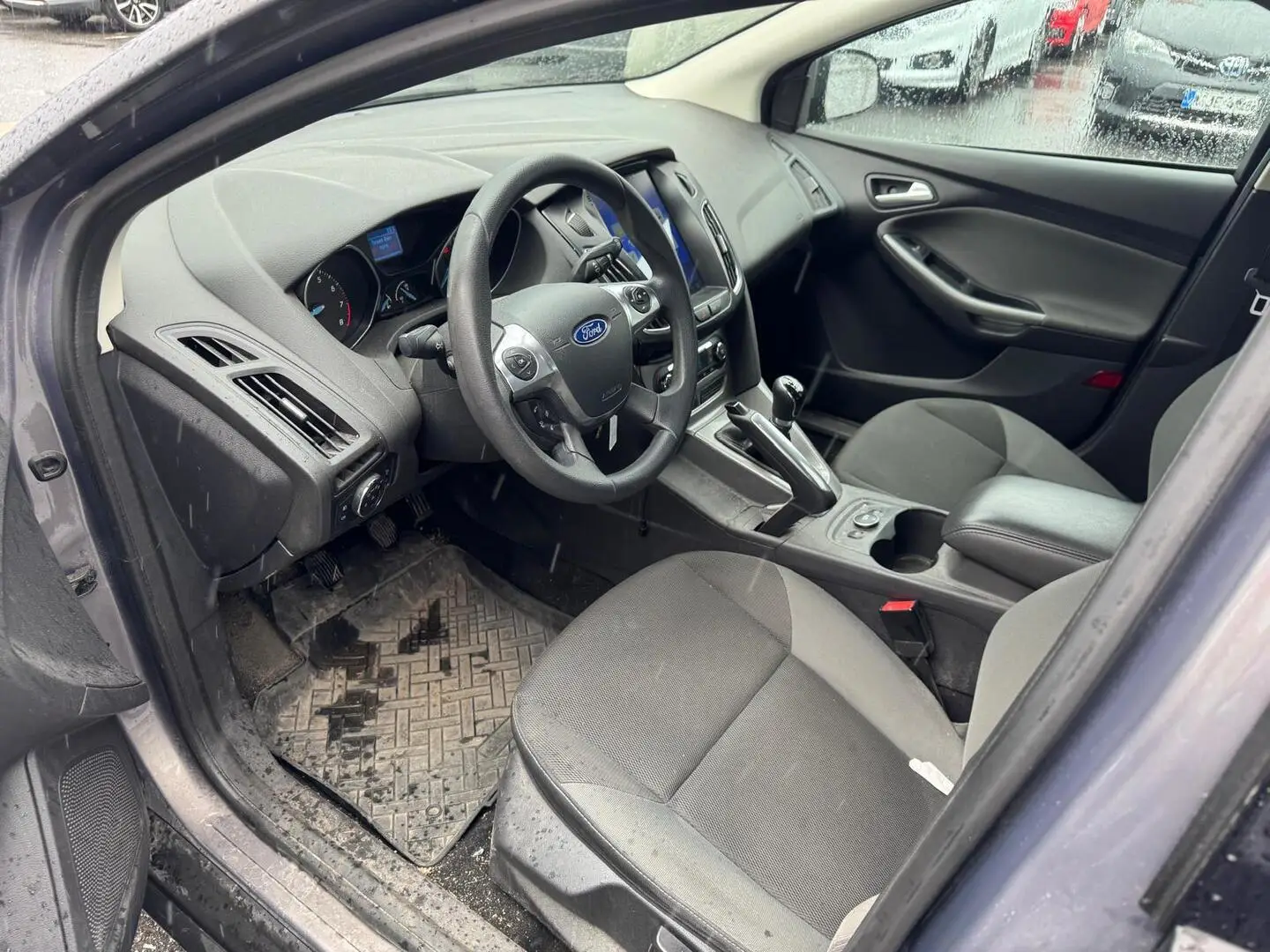 Car Image - 29y1OM9LIzCbtBbpTRh11I