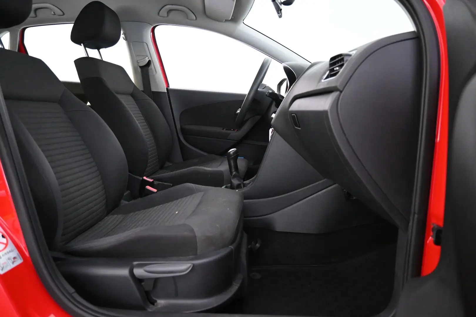 Car Image - 1x6aHRBV1AHN1sk2Y60ubs