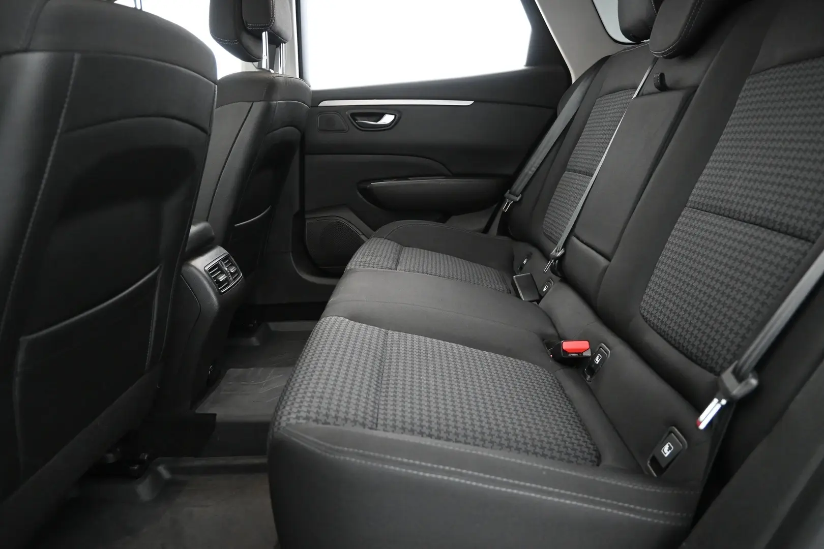 Car Image - 6qyU1yMLc5Bn0dlVaPytCA