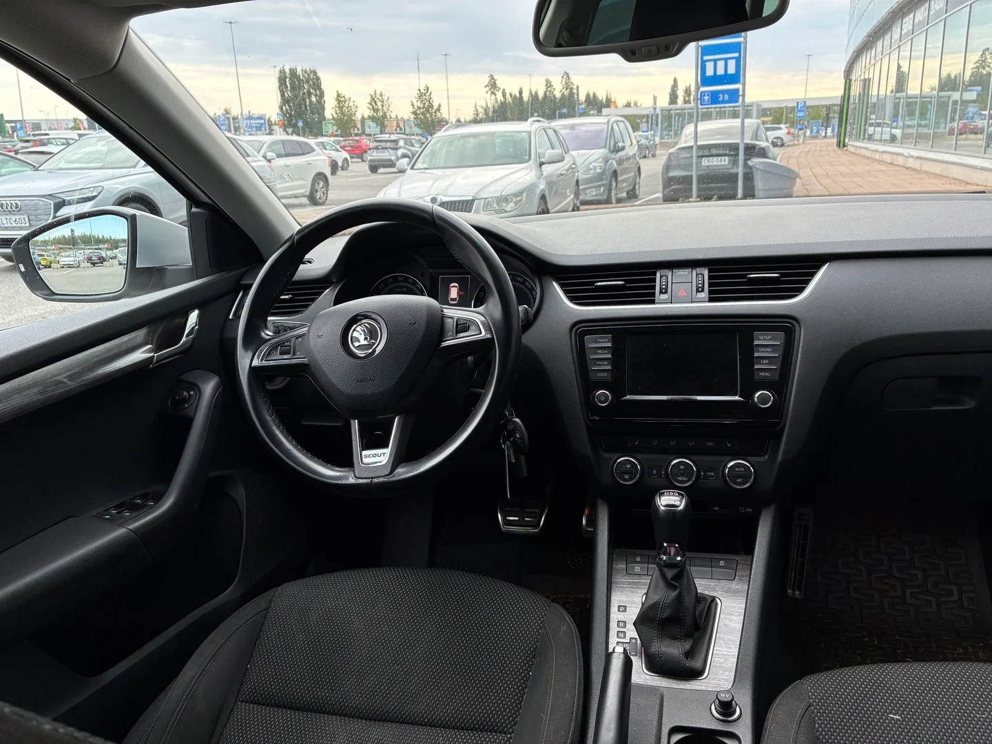 Car Image - 3cpgZVqGcXaTLp1OMAVhQc