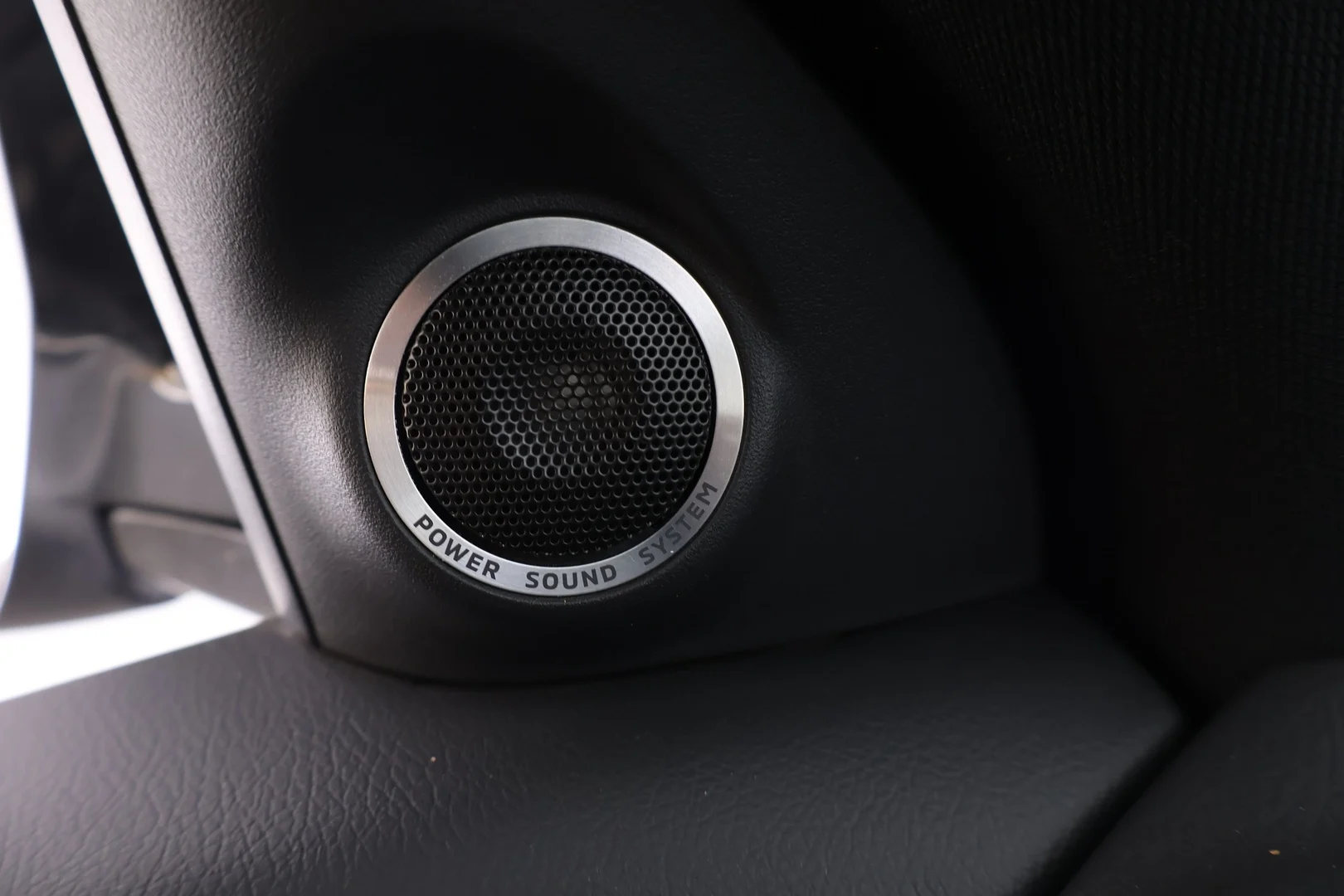 Car Image - 2hPN6NabmMF0SSYtjuqdFA