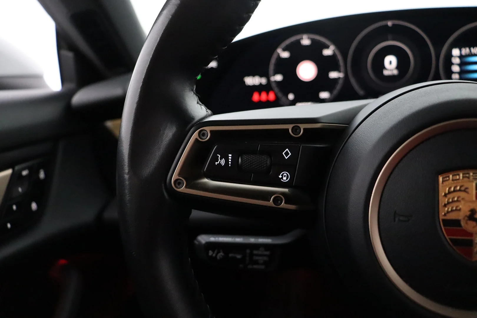 Car Image - 2JLo4MCZPJm0hz9Enlt2lf