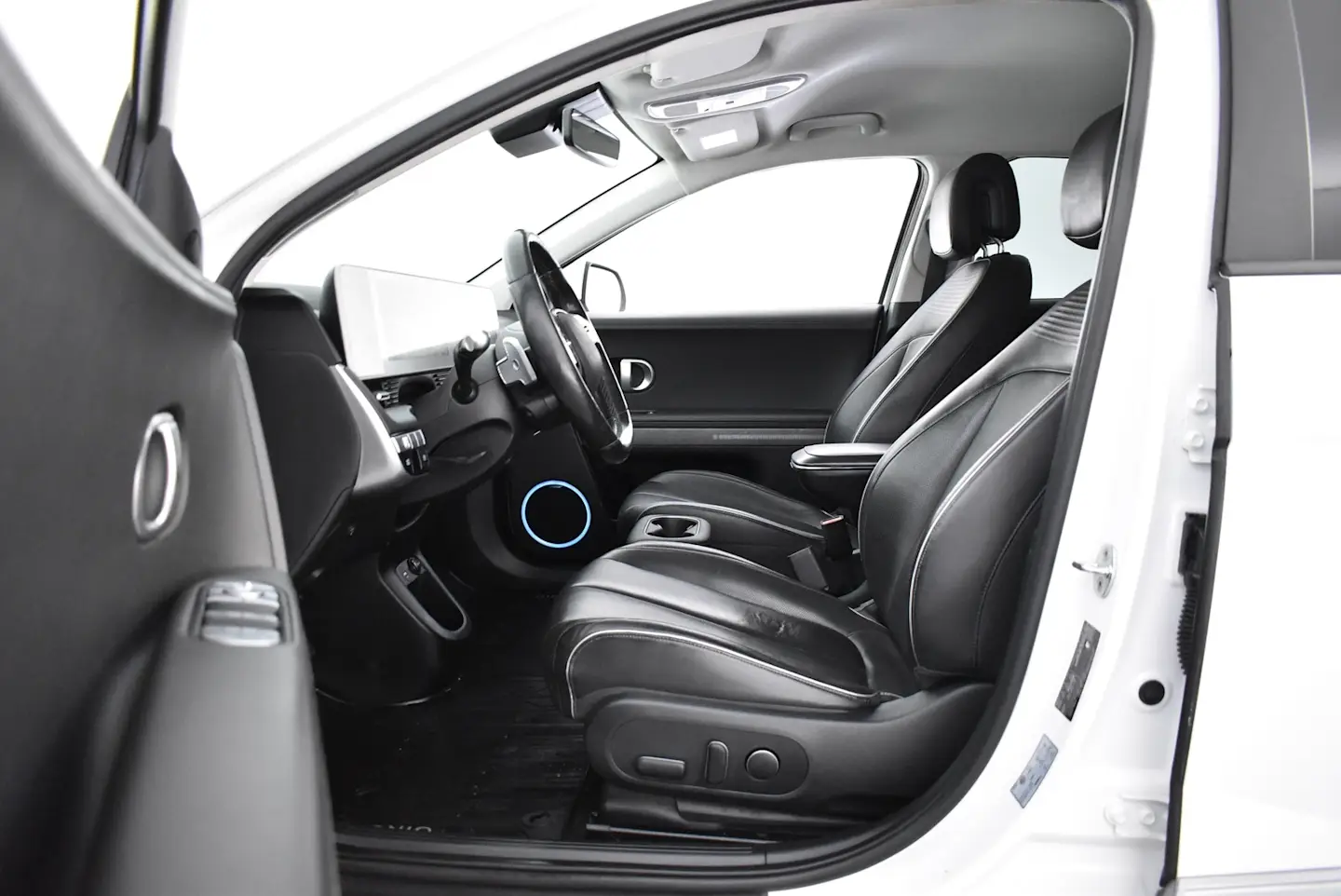 Car Image - 23sksTuB0nj7et6O7vlv6l