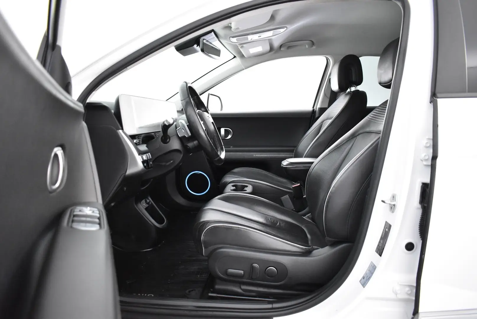 Car Image - 23sksTuB0nj7et6O7vlv6l