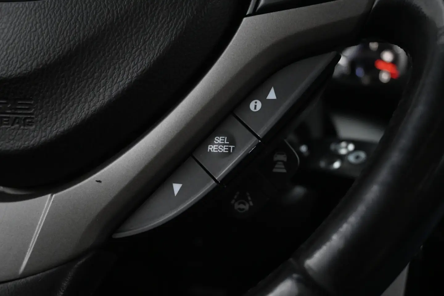 Car Image - 4k7NB2Cdi5NvYmyvvypPX8