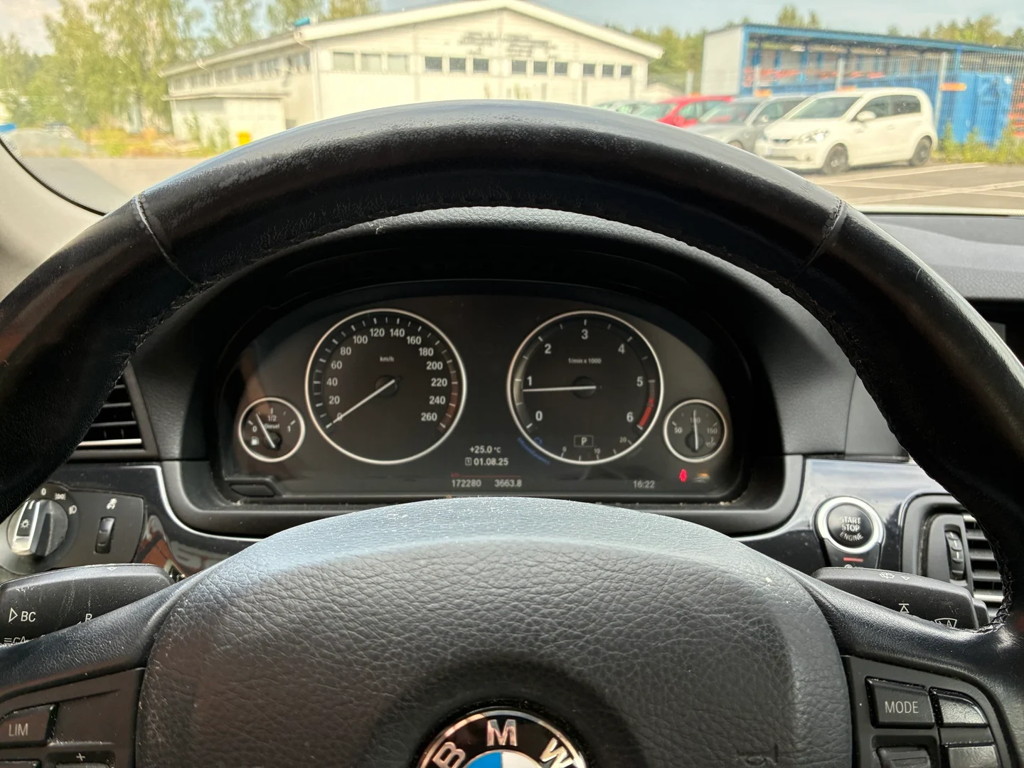 Car Image - 6zZc9Ivww3LyXG7la0E9D7