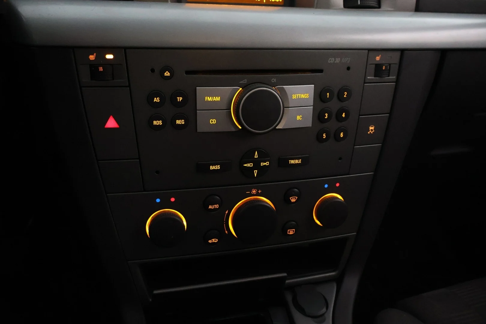 Car Image - 5VvGsFxtwjdjYlbRl4SYaF