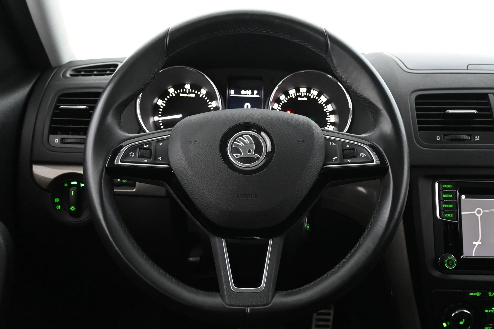 Car Image - 7orpfEMdGpuRieWXSZ9plI