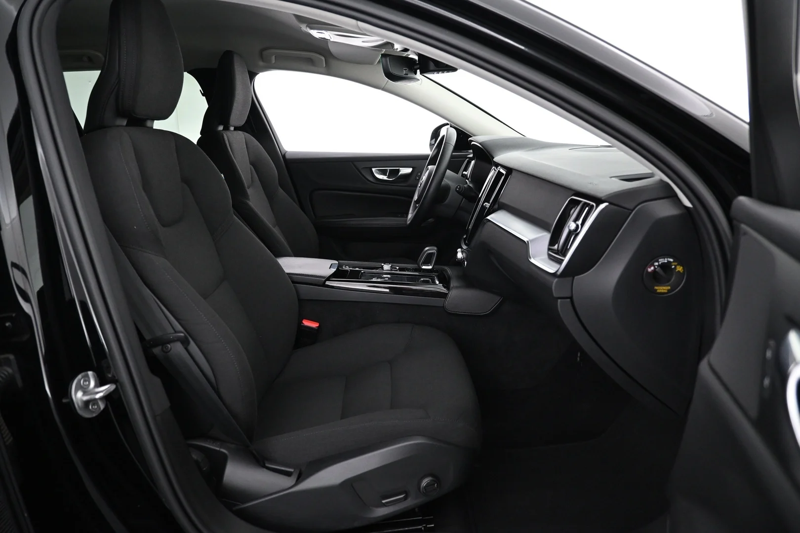 Car Image - m8FP2dlCxtd7yhR4sJrsd