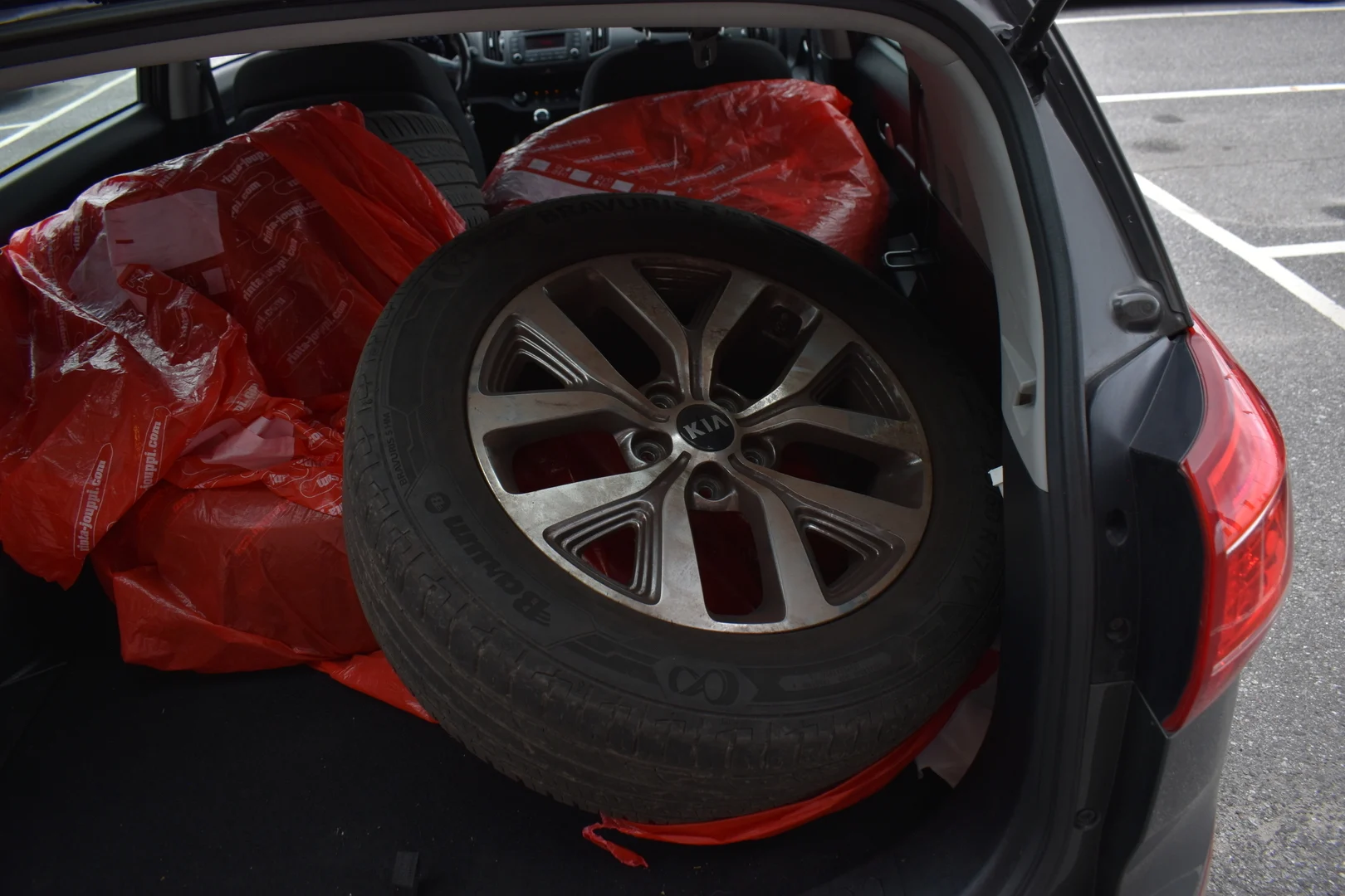 Car Image - 7rRPfZ5zXhIUishfGnQOcy