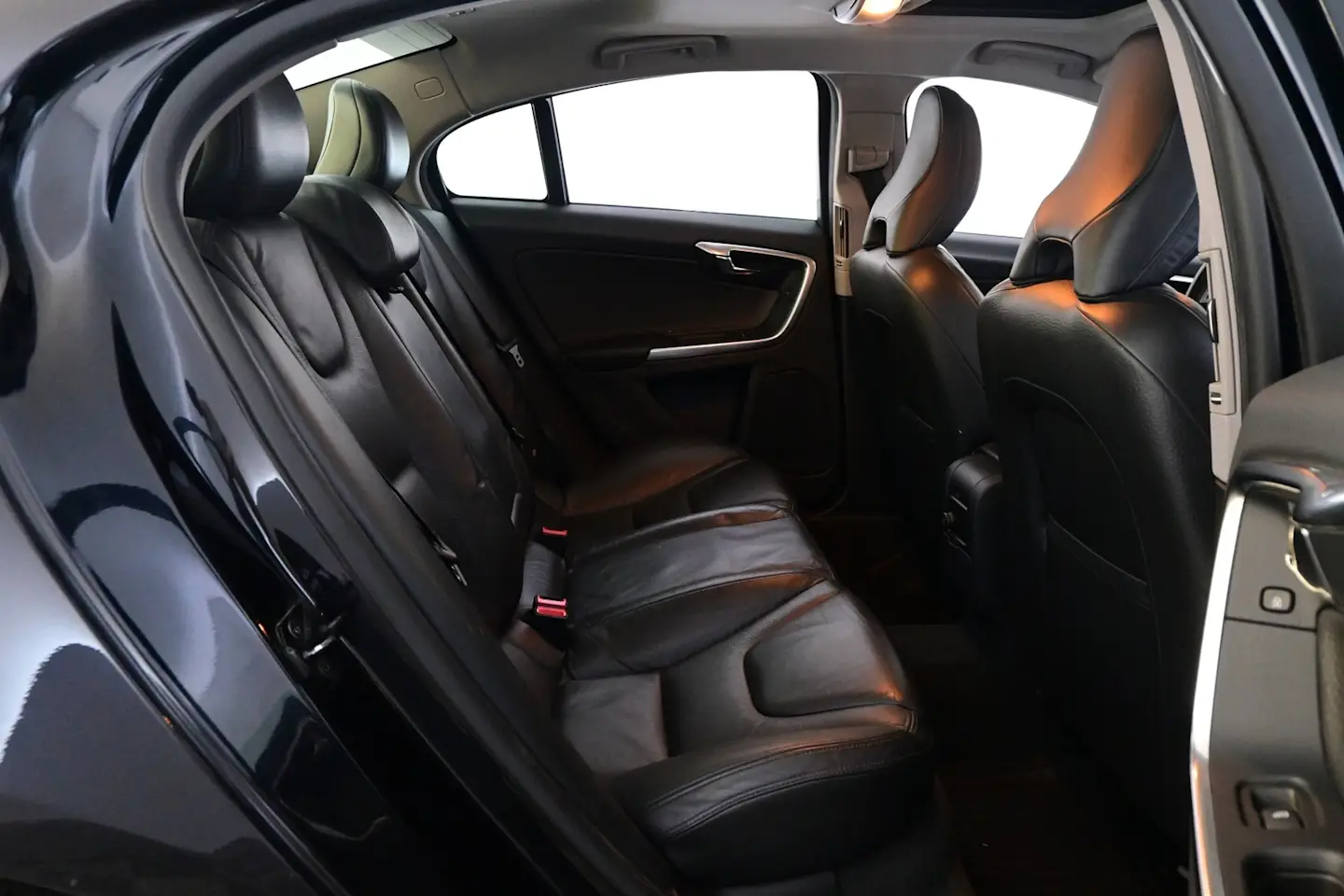 Car Image - 1H55PxkJiOo2zJN0CHLXNA
