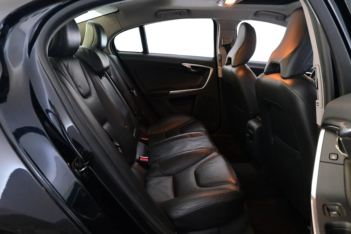 Car Image - 1H55PxkJiOo2zJN0CHLXNA