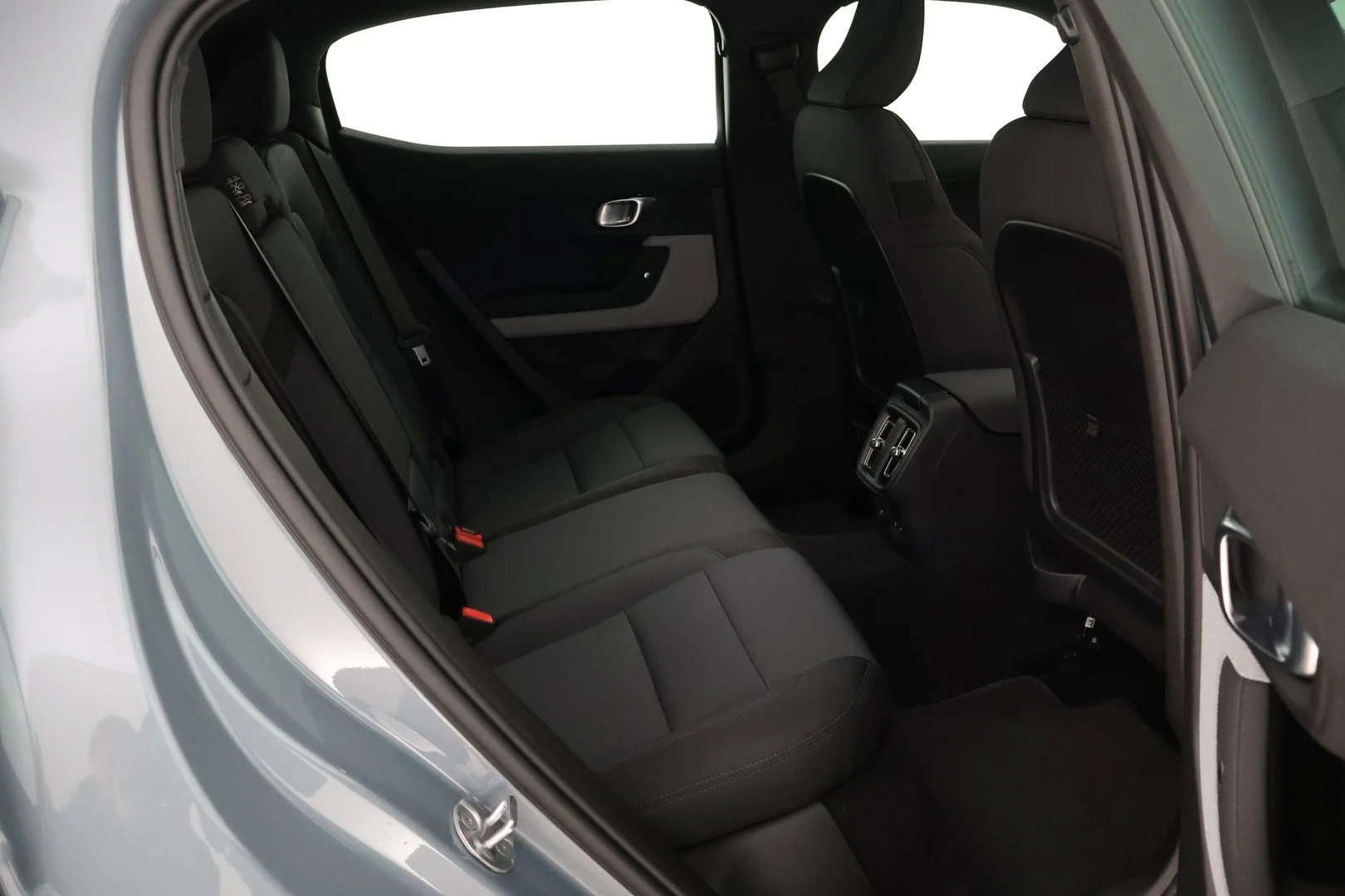 Car Image - fBnmHVTnkwW6LJkLbh2jX