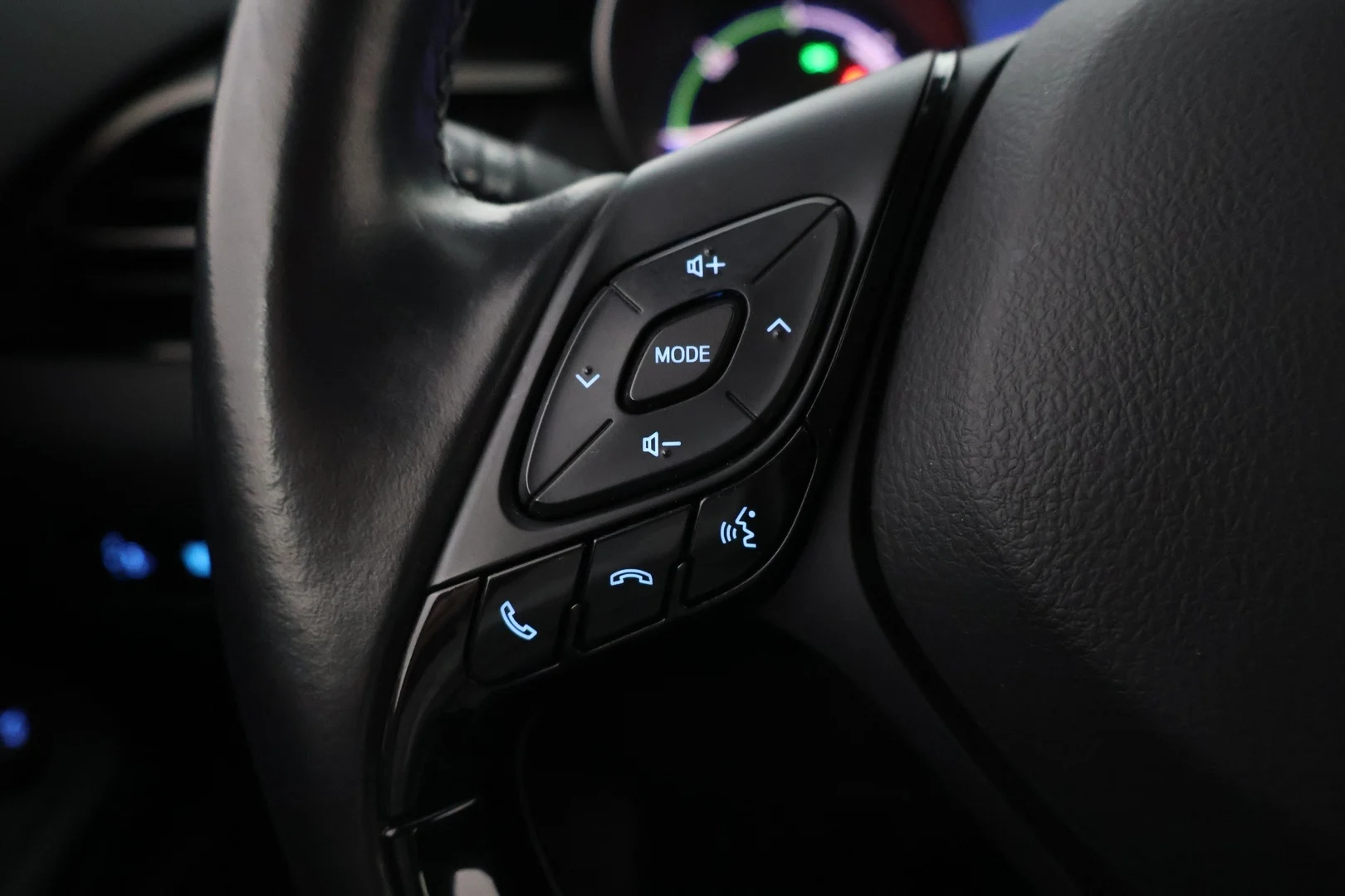 Car Image - 2hb5CJd2hT5mdIs0u9Vhzw