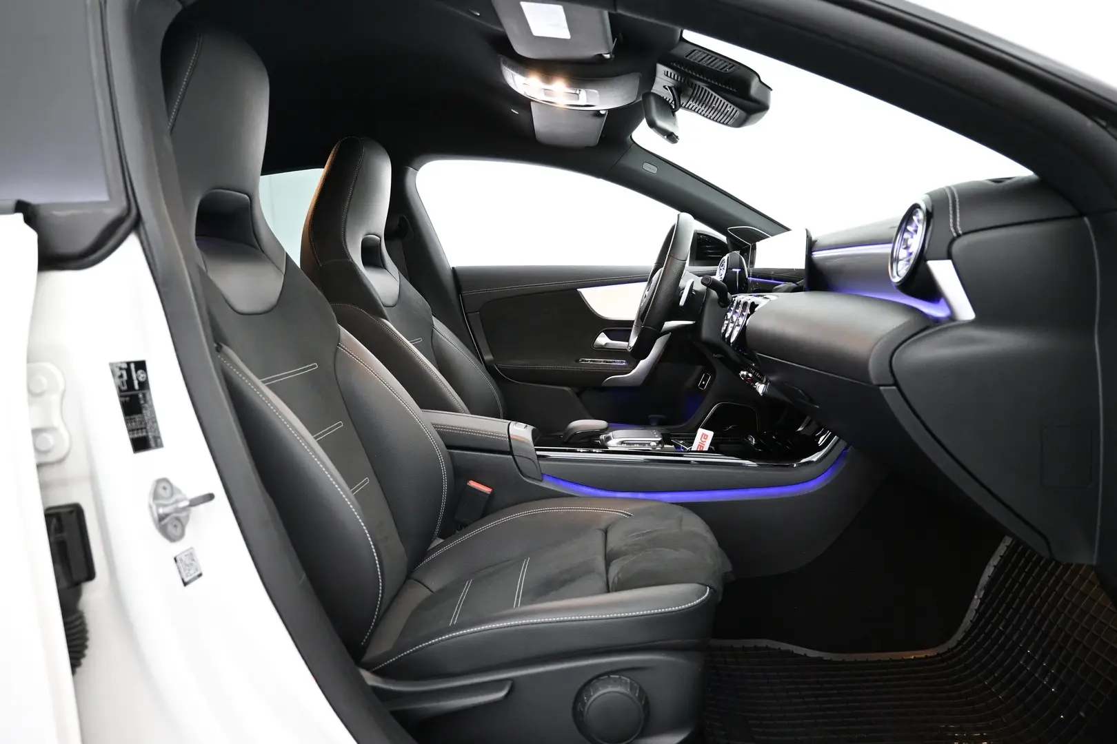 Car Image - 7rHjMQd6D6kDluwDMwBryG