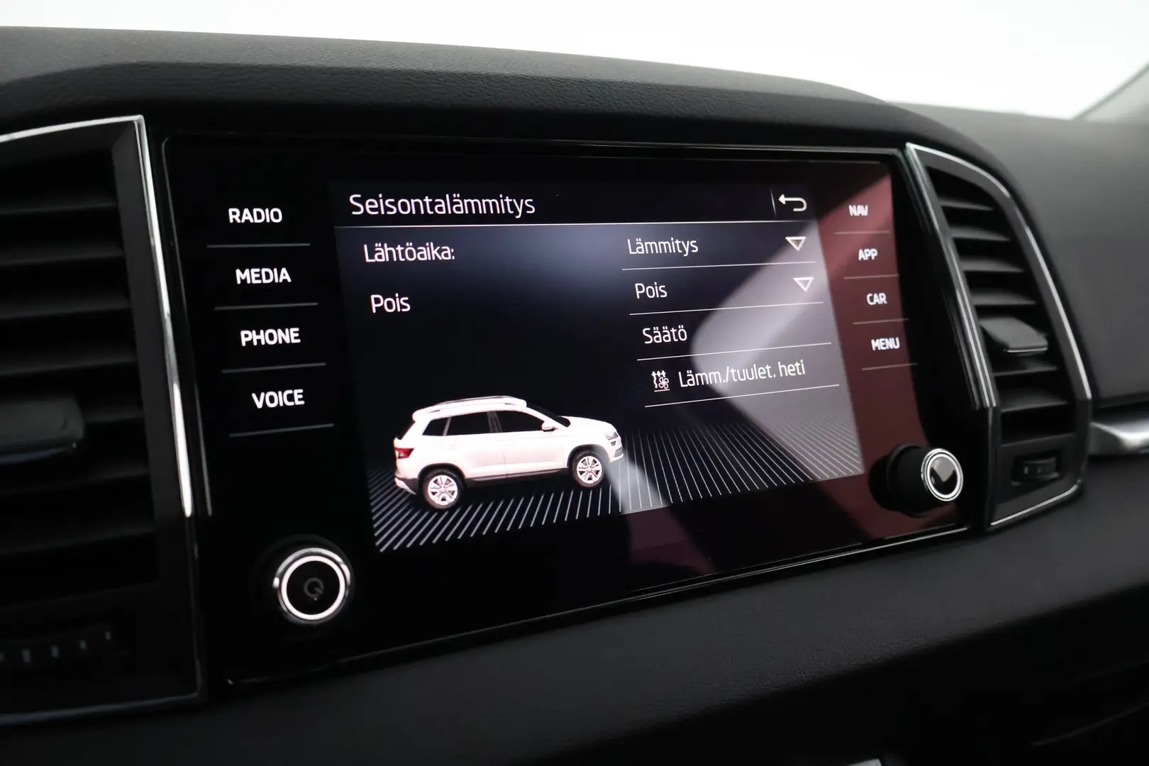 Car Image - 4Go0dQAwKBAvxrYWFR1efm