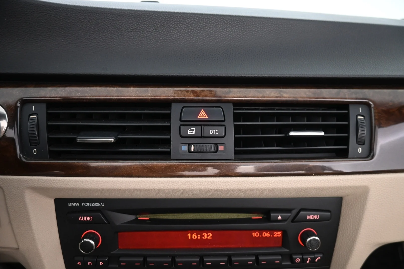 Car Image - 5c2901n5n9Pq1IcAXtf9M4