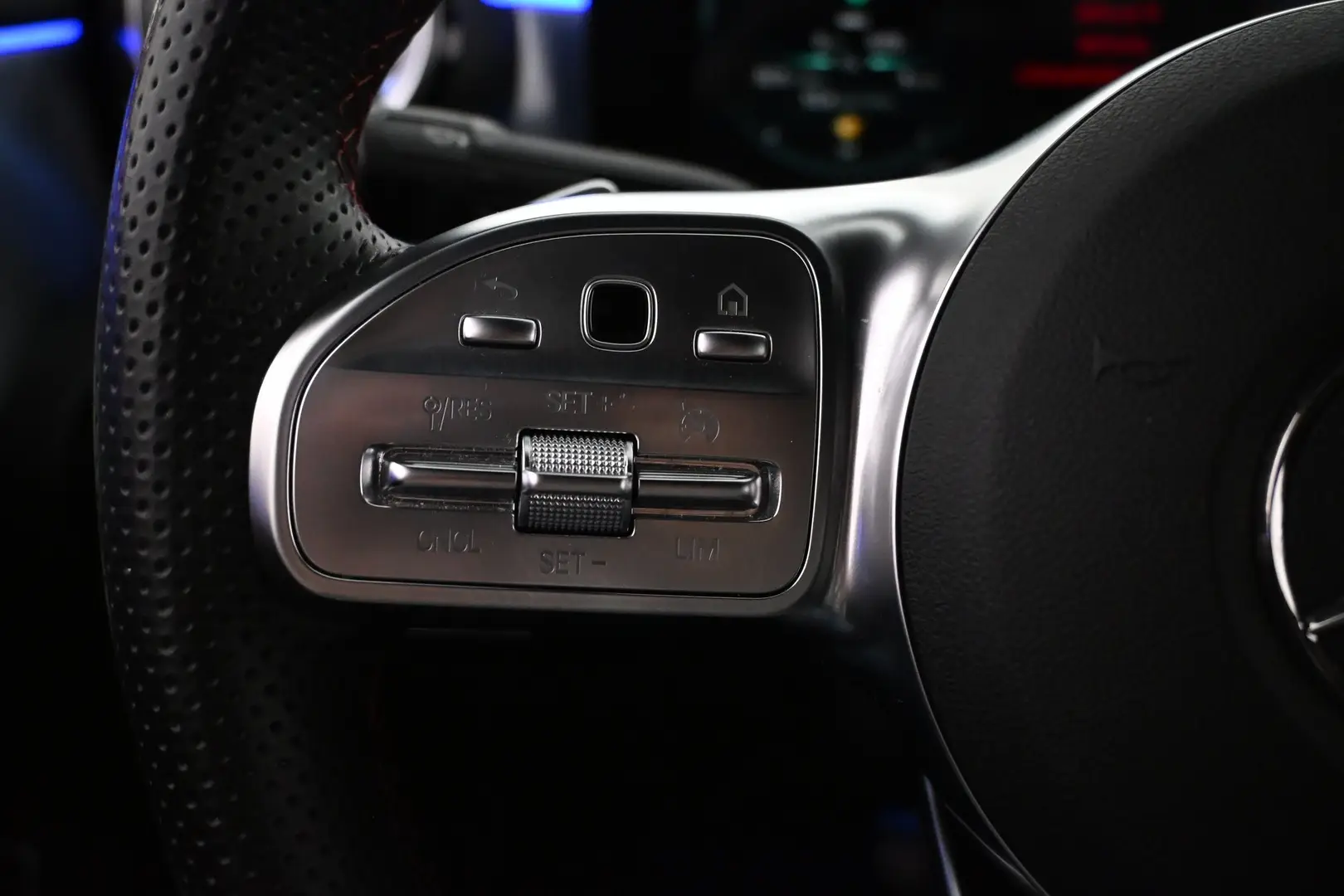 Car Image - 3TT5ktIn3joFUhO8gzGdnW