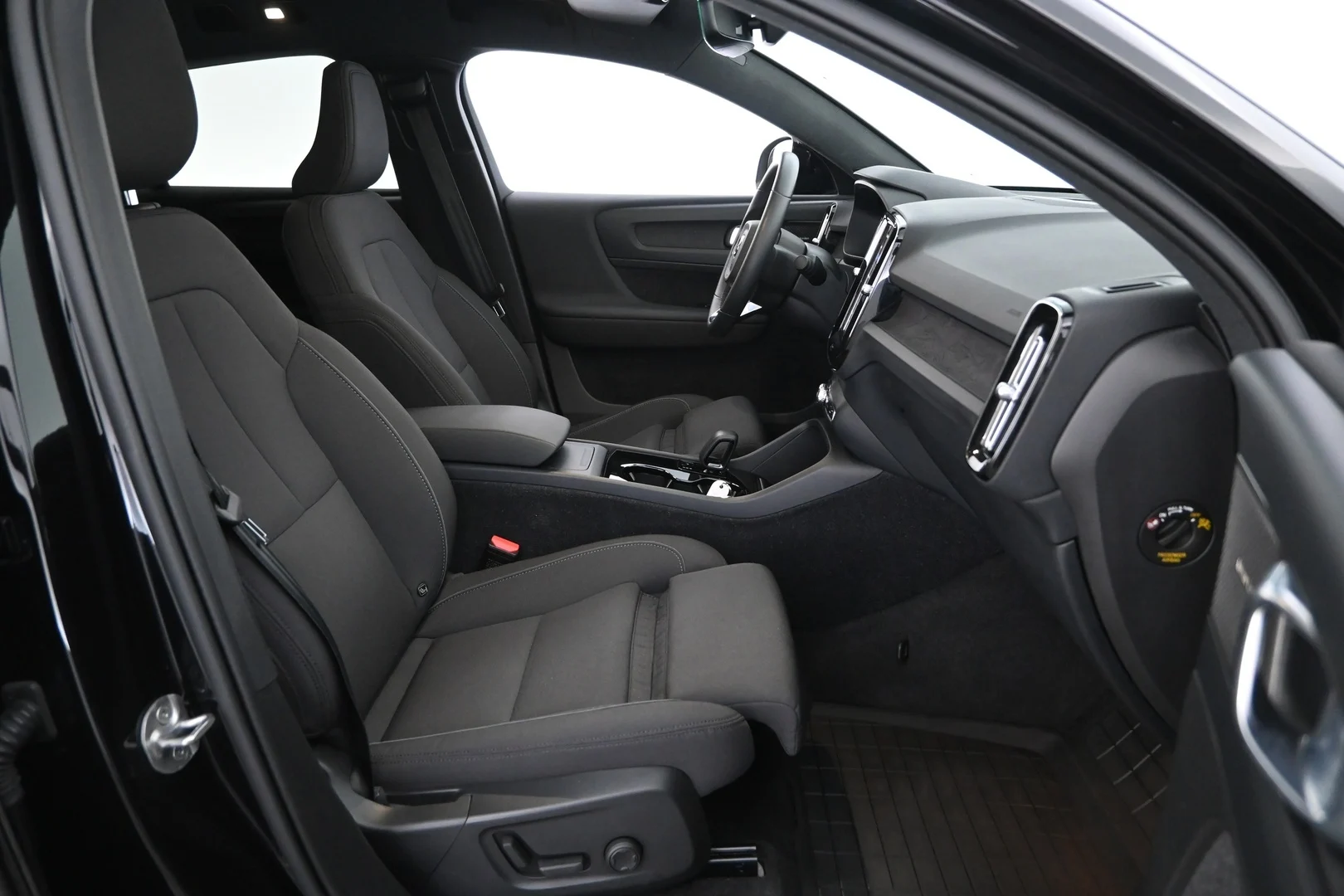 Car Image - olDDWY0XsaDFyqyWhmOyG