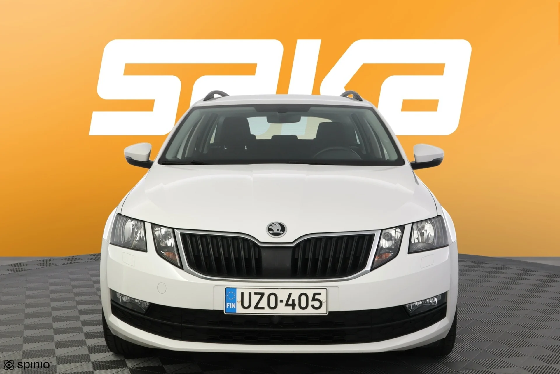 Car Image - 7xyXTemRP8voErcYr3Nb2X