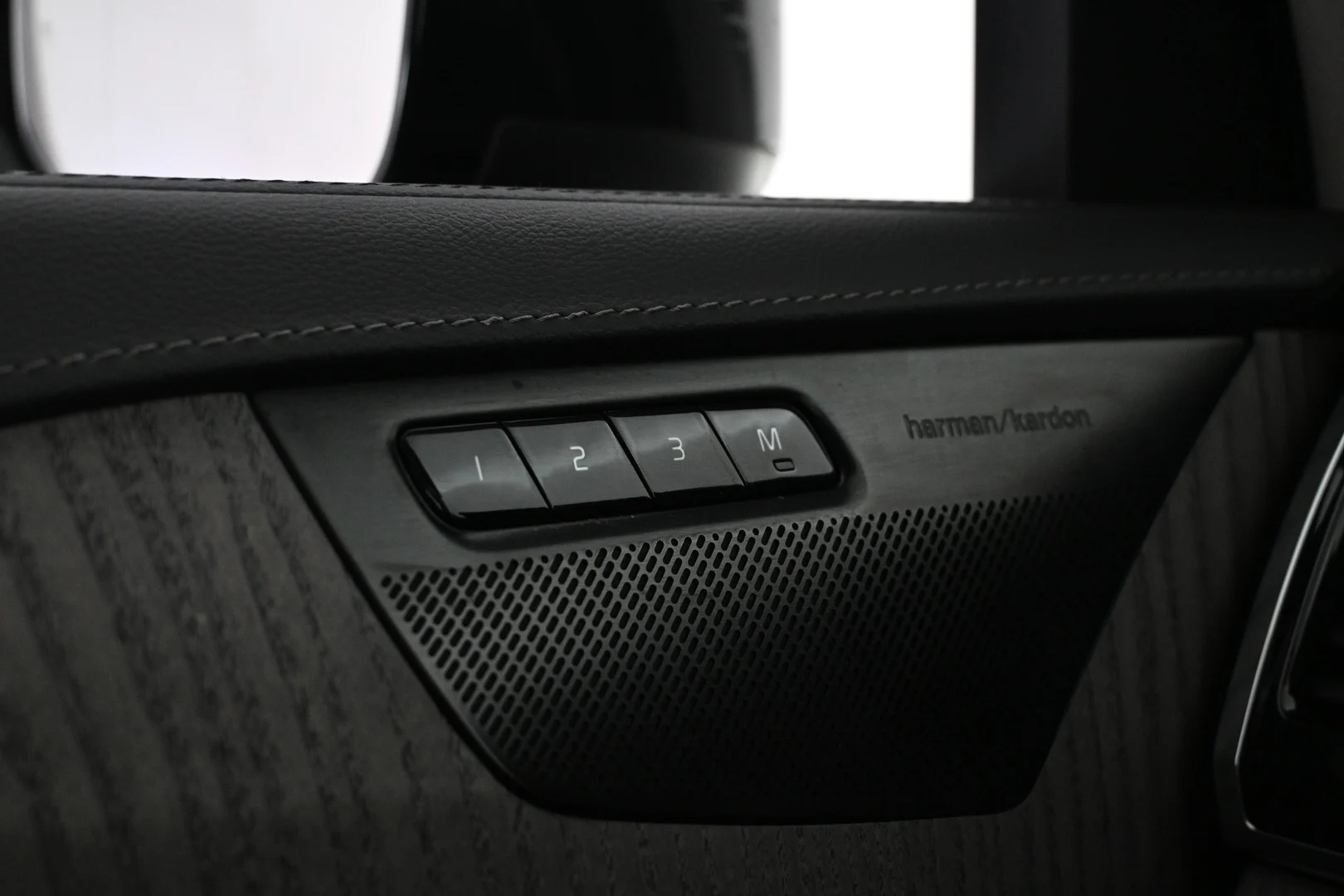 Car Image - 11qN05YjLGWfU9ydBmBJNj