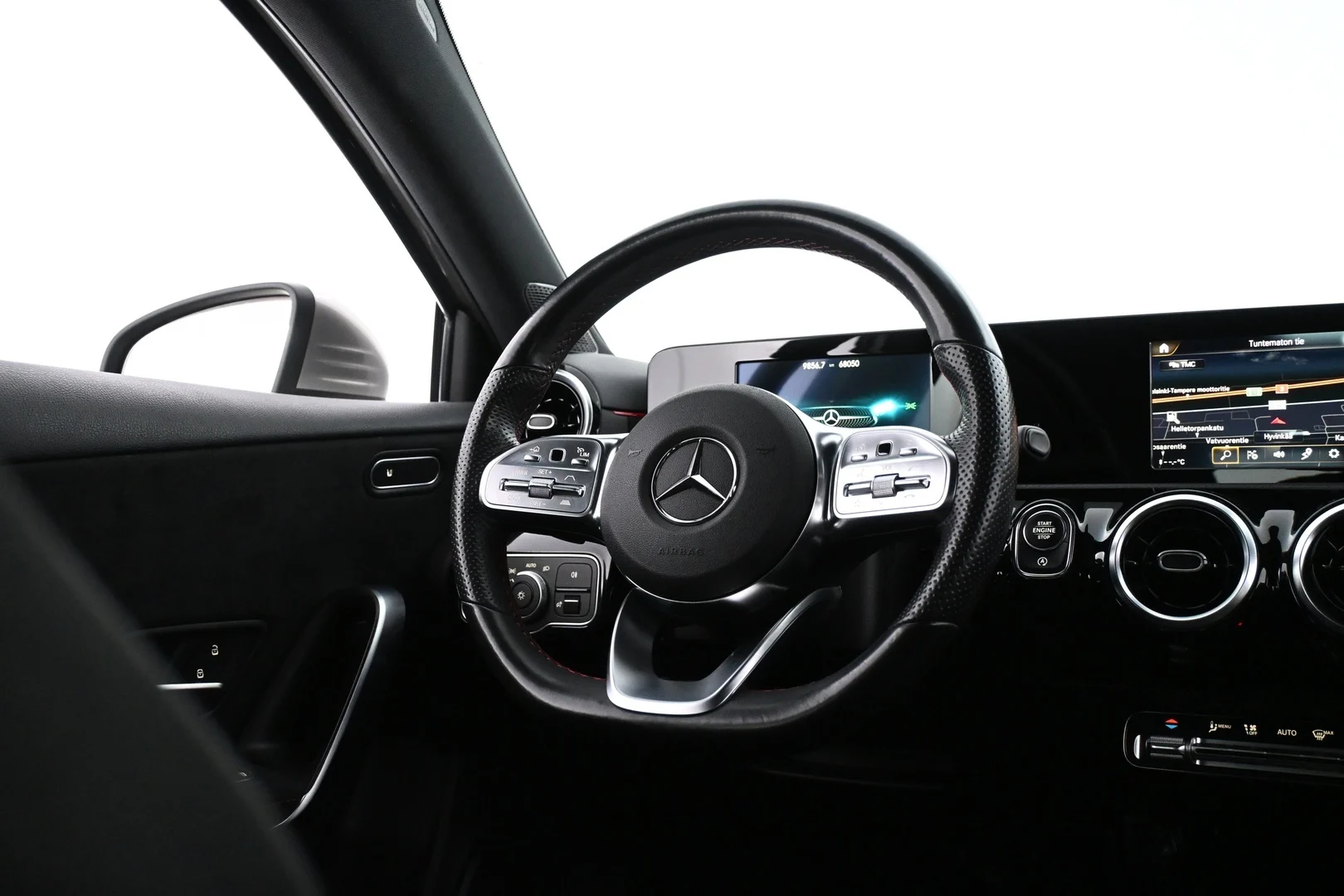 Car Image - O8CbNdHjqIHxYOIkIdSQe