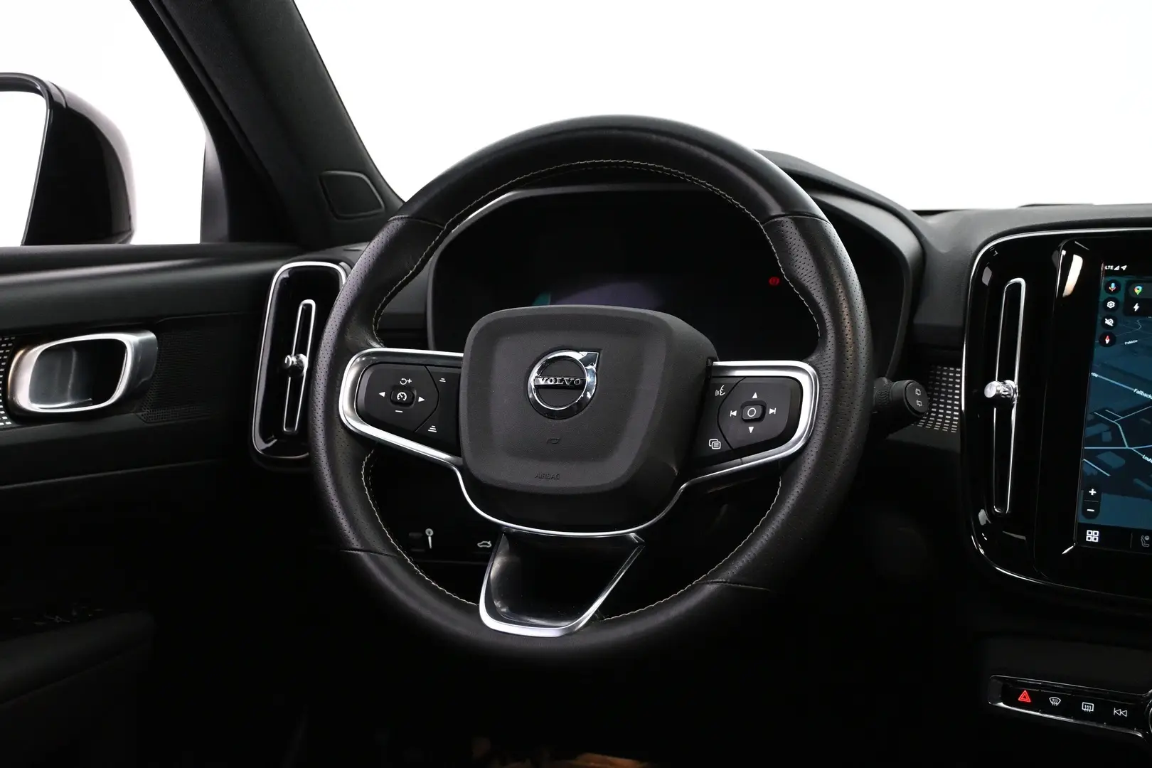 Car Image - 40C4E9Zyb04wqDXehTeDHY