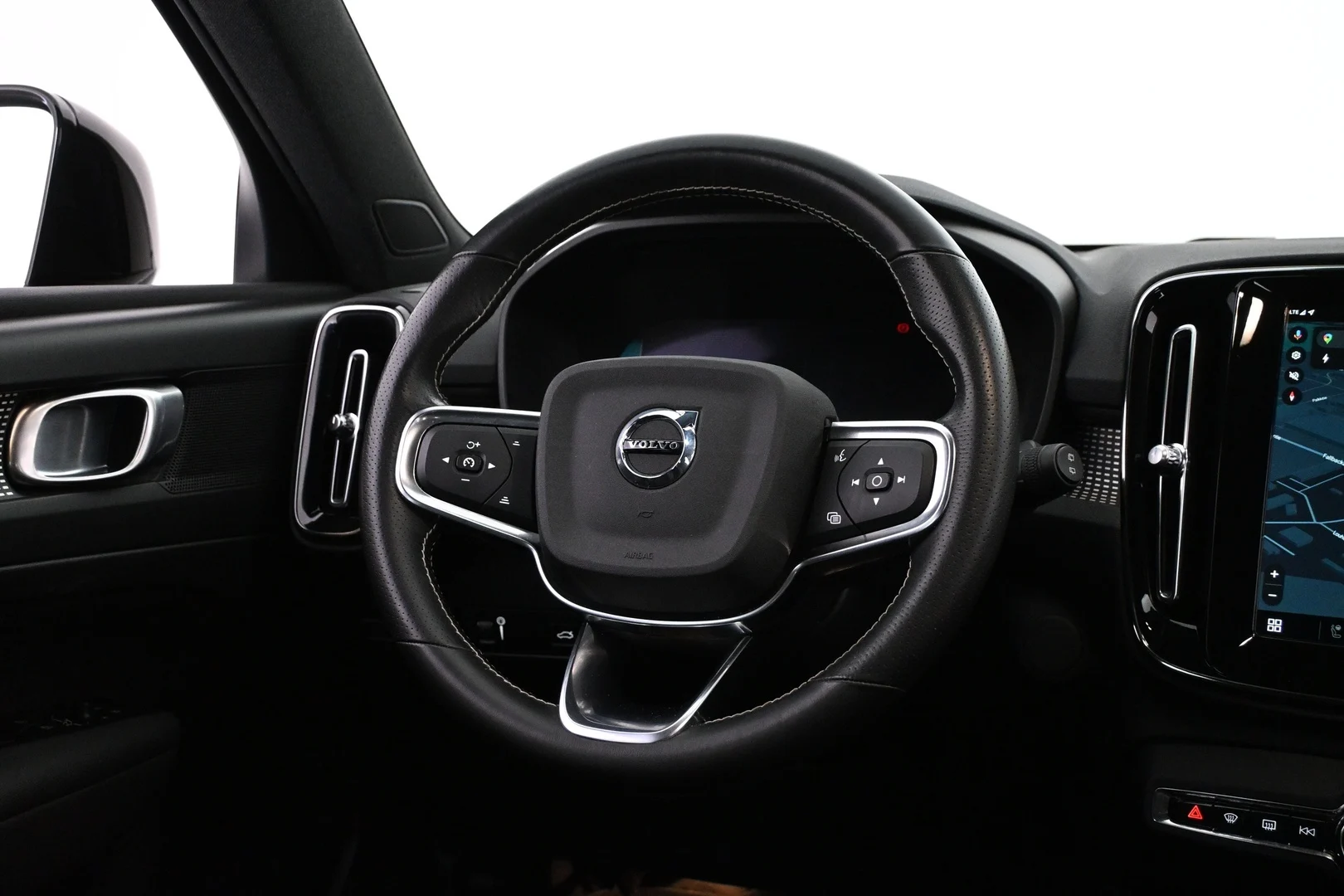 Car Image - 40C4E9Zyb04wqDXehTeDHY