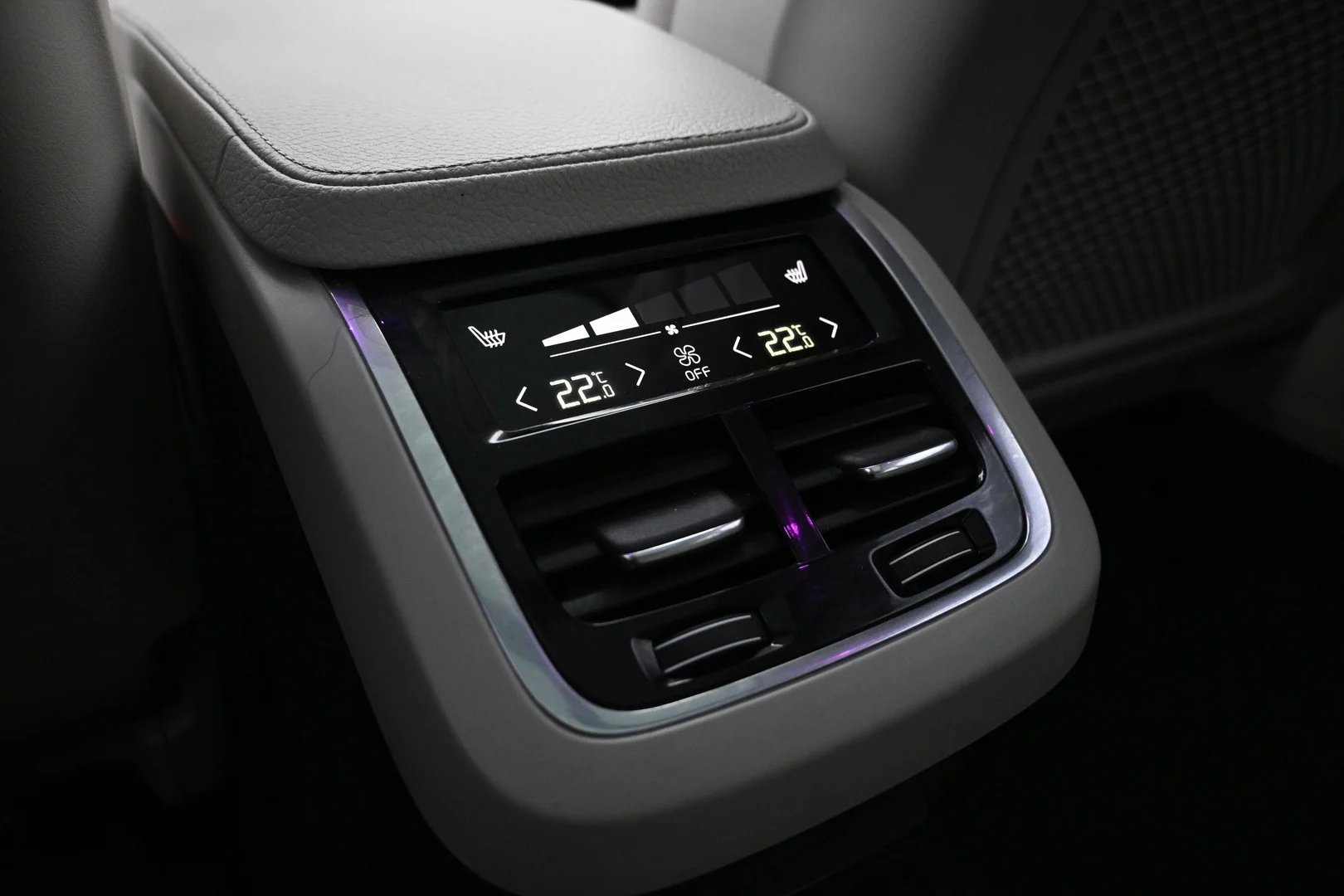 Car Image - 7awYP5hidnTLczeAepgRJM