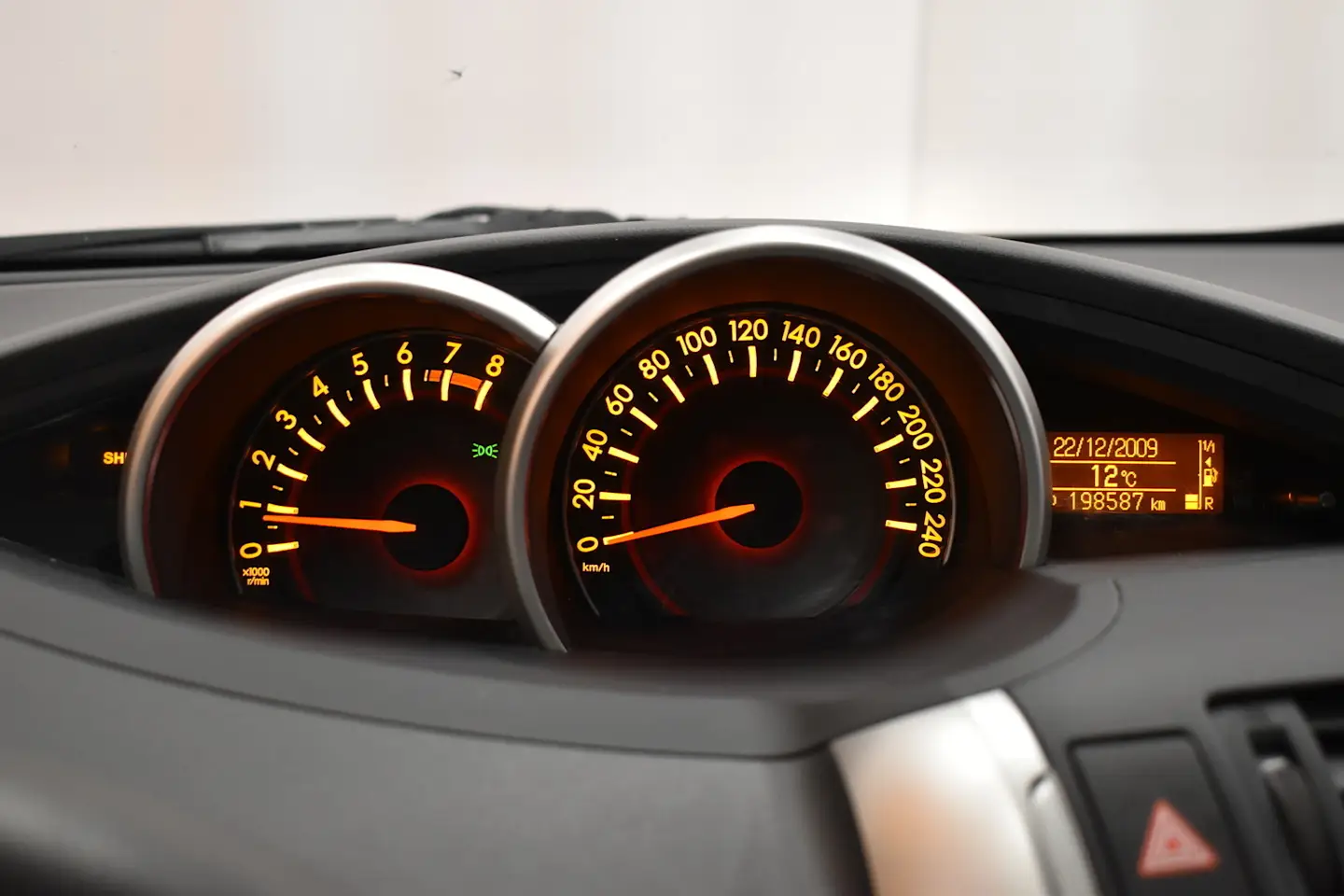 Car Image - 3mRDYuq0WXfU3jc5bNM2eK