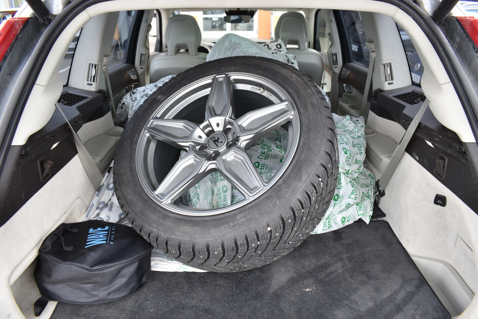 Car Image - 1fhodTMdITHVbqtBRplr4S