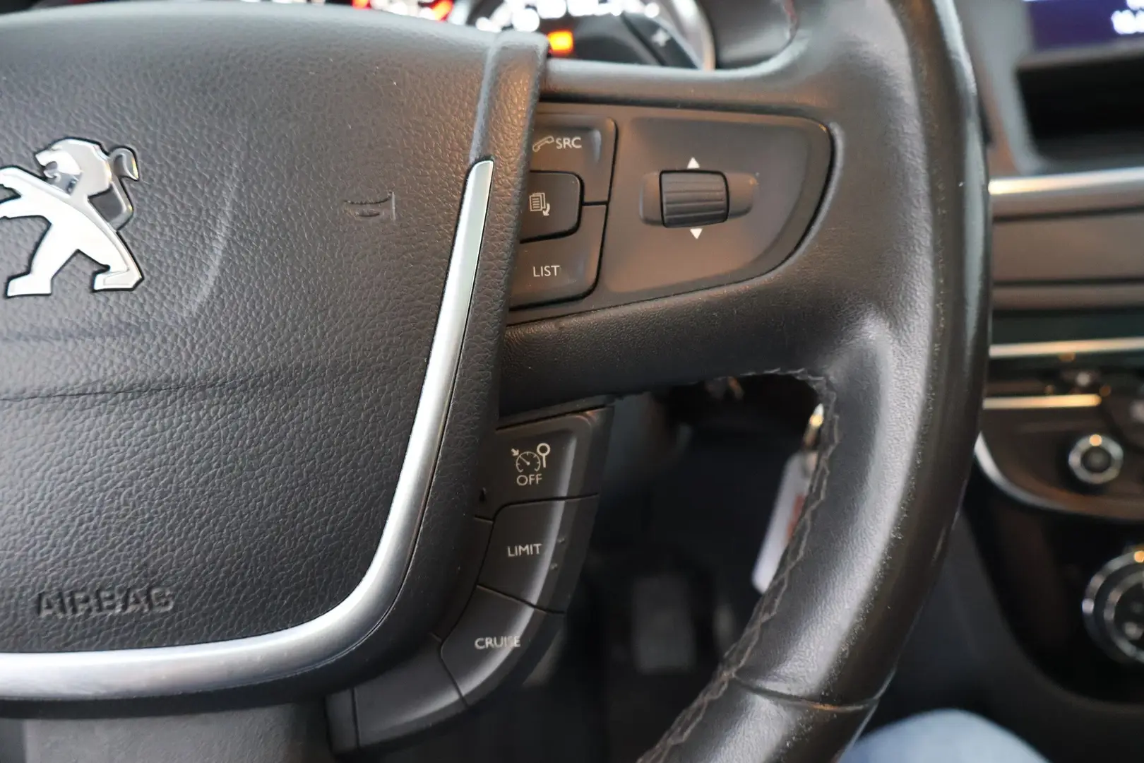 Car Image - 4fyZ1cAwnXog0ZQqGxkvmt