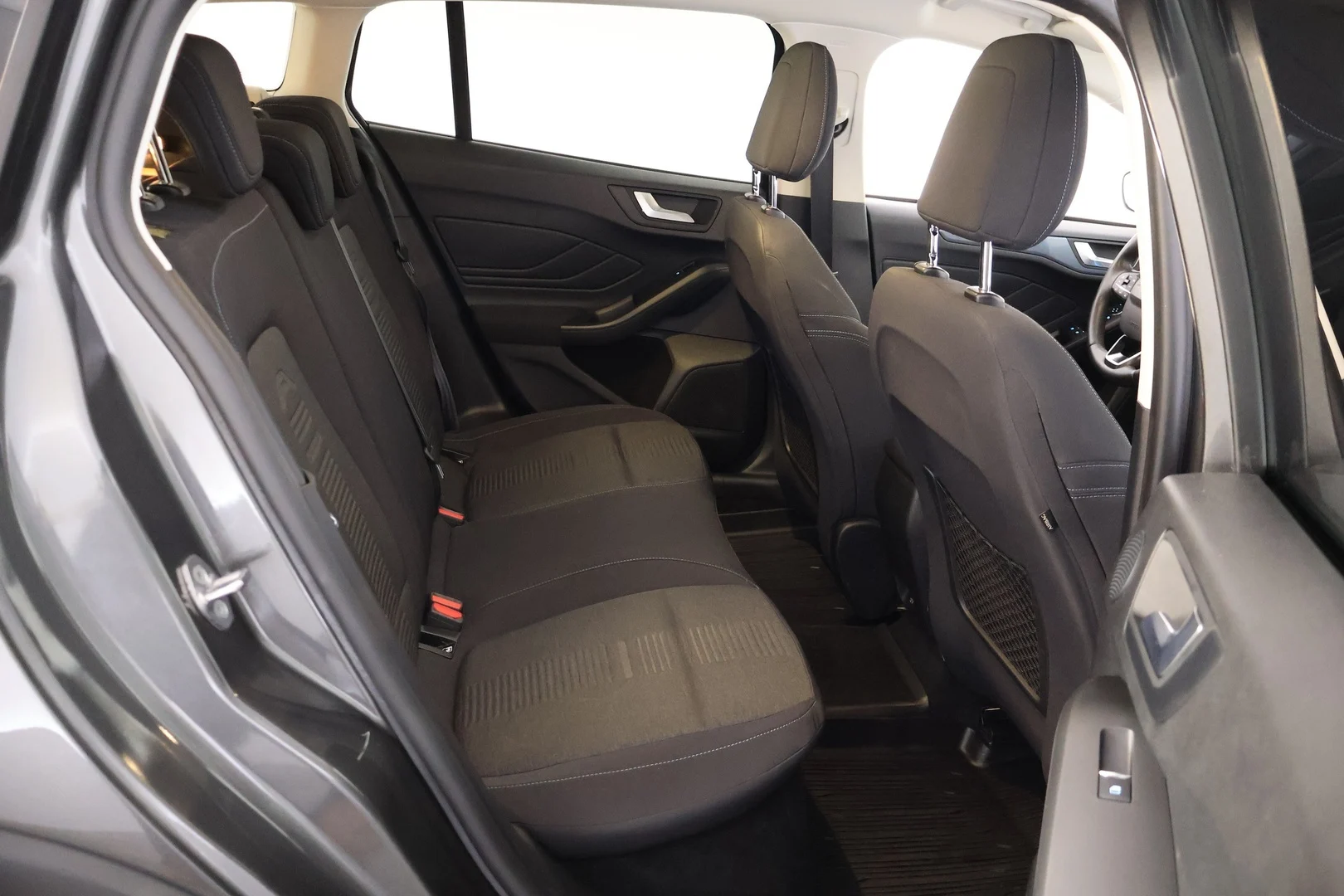 Car Image - 4qaYfWlxET0uqD8QRV9X5N