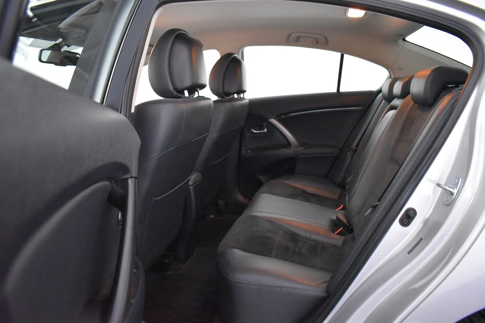 Car Image - 5SXqRCBkB1BJFxIHEqfJcF