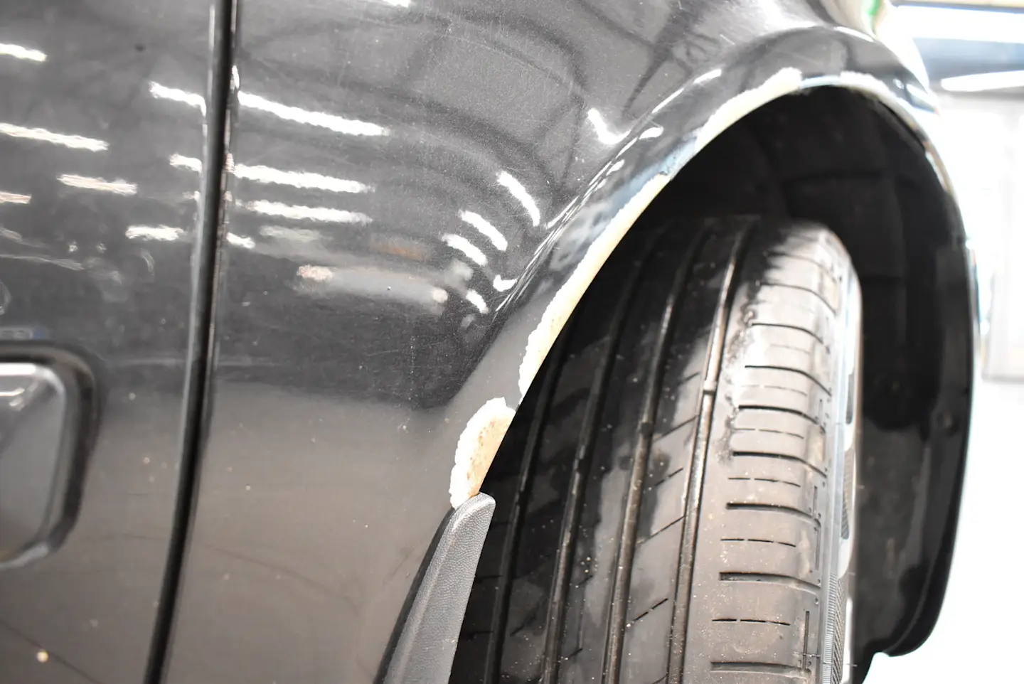 Car Image - 1T8d6NNLag55KUeuuvbaVv