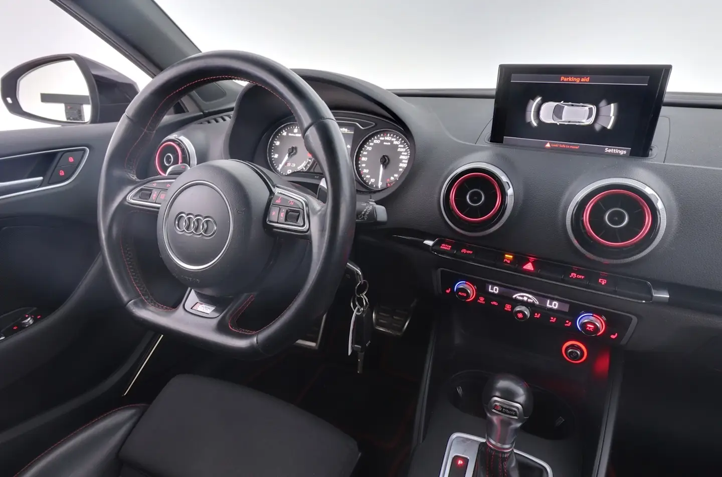 Car Image - 1YbHLCdSPqmgdphdeYn5O4