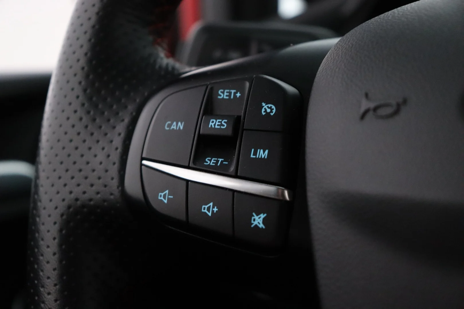 Car Image - Wpb0TD8AIsgiSDREiR2vm