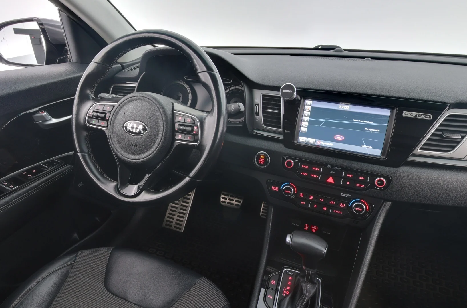 Car Image - 3fwiLBce1AzxJc2lB23Zar