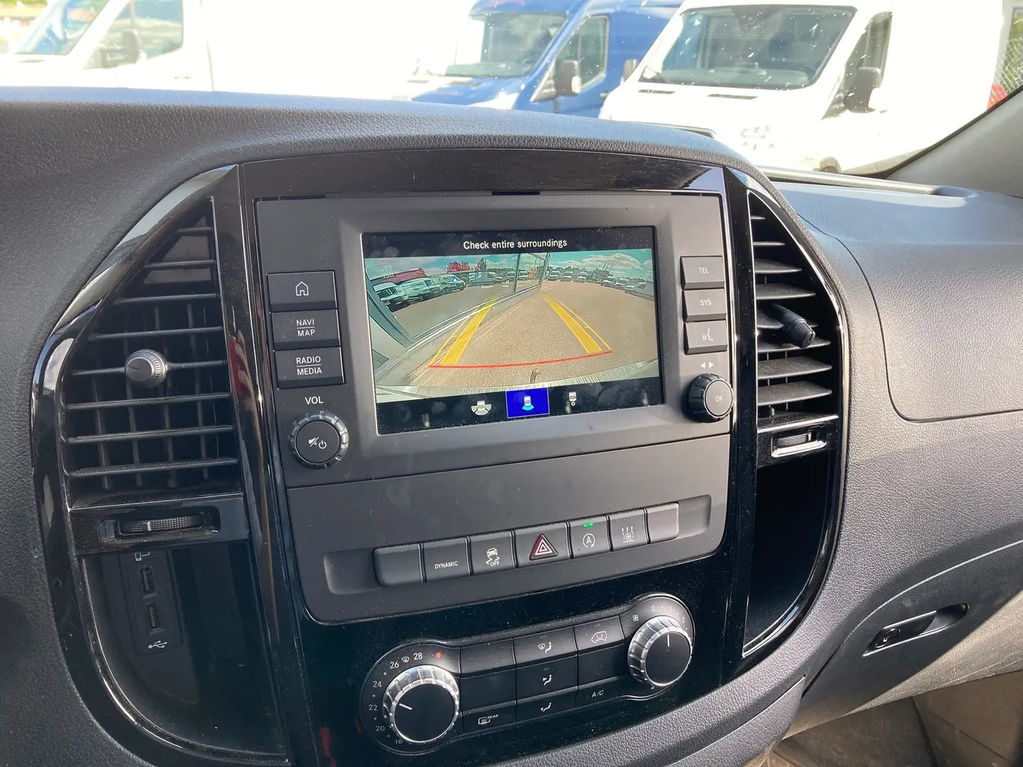 Car Image - 6e12SwmDnWu769yUGCYequ
