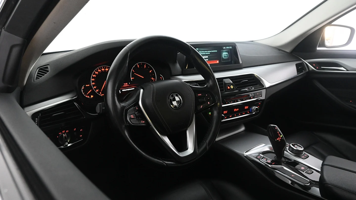 Car Image - 1jiaJH4QWucitLWrCyiYLp