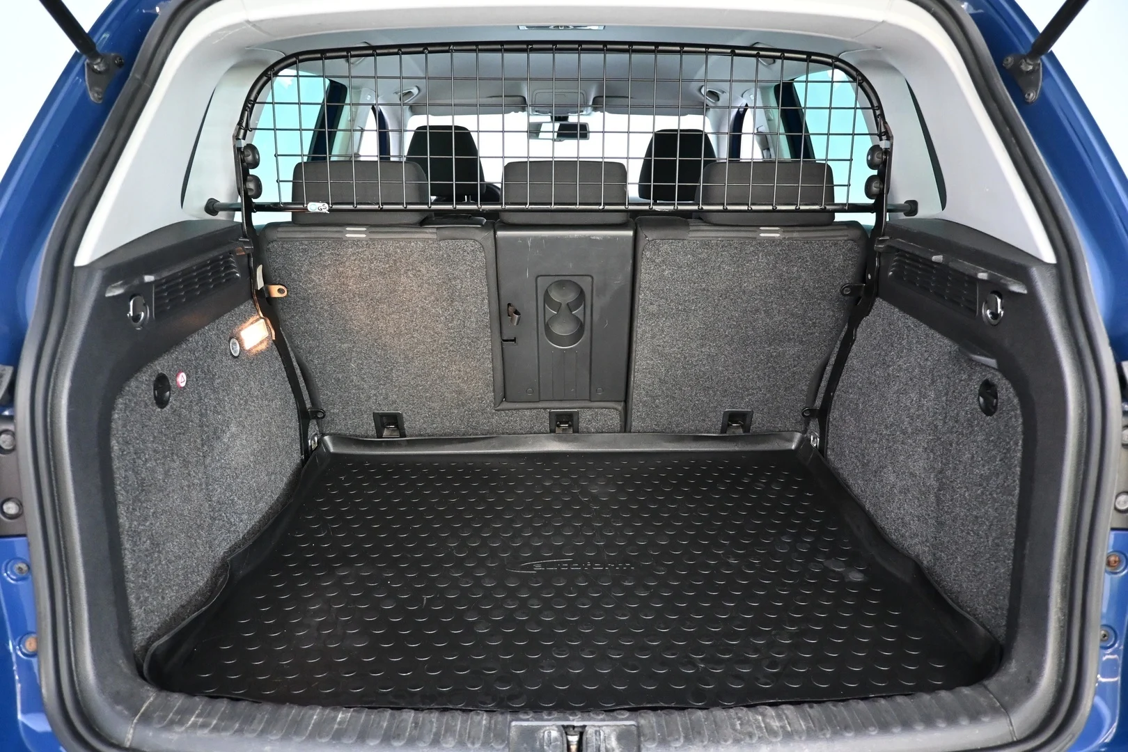 Car Image - 6TrG6ORZfoO1hi8wFGJzmf