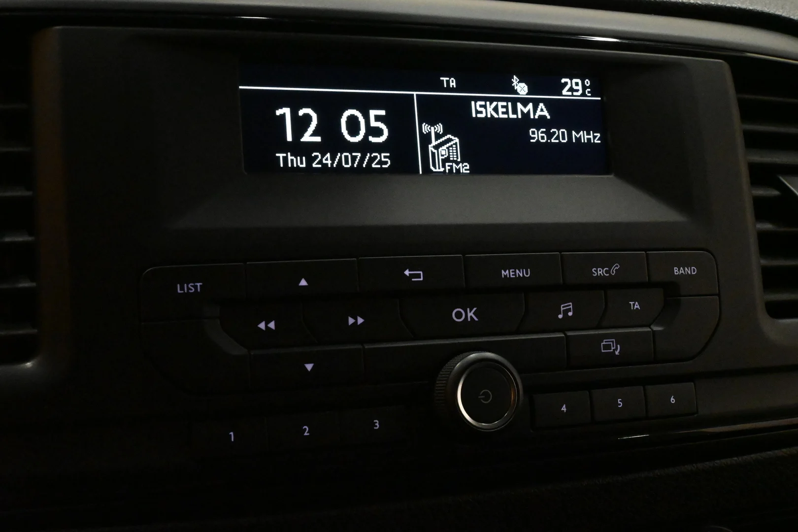 Car Image - 4vK5QodQ1gsqSD0IxmZIuc