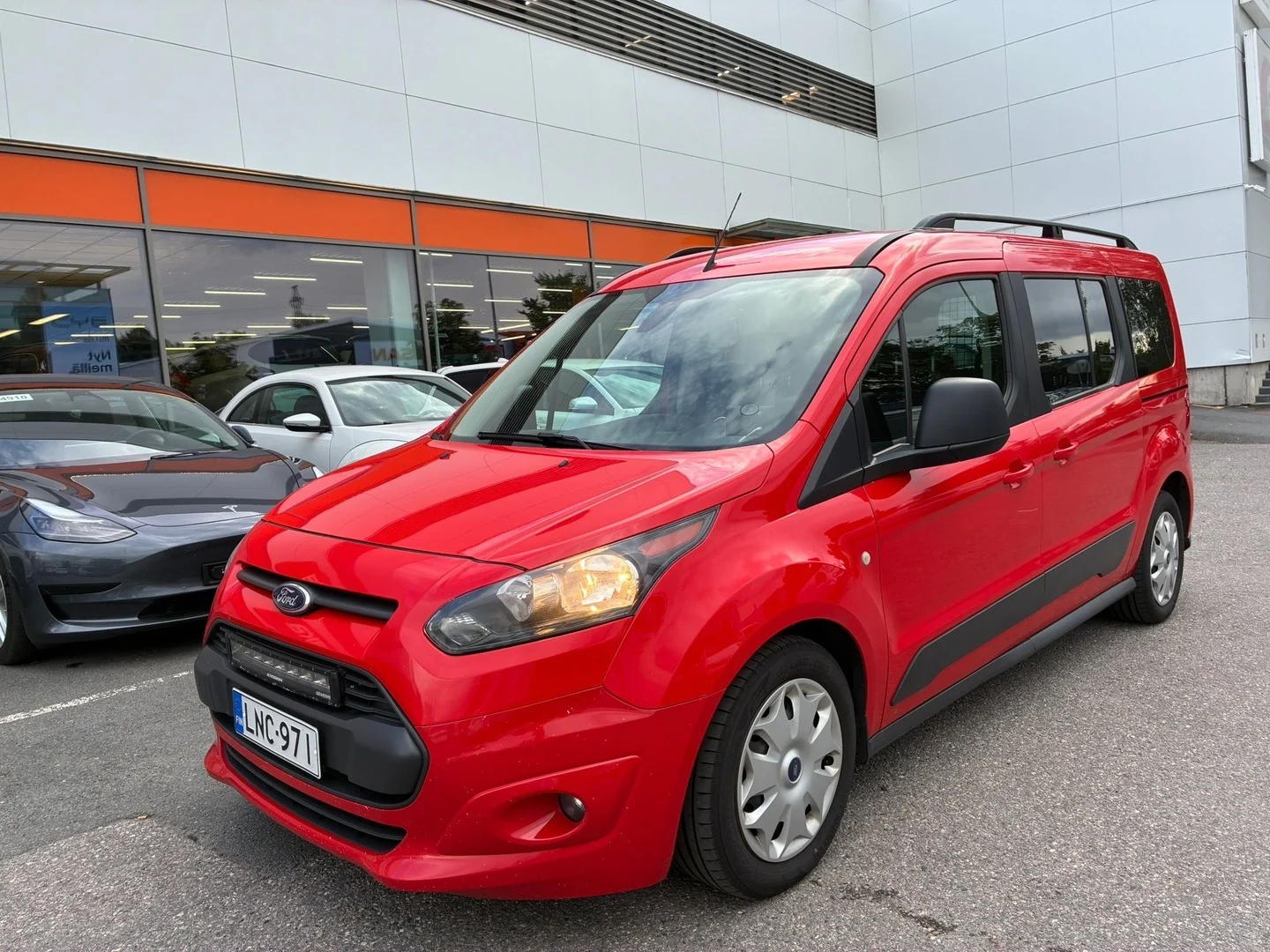 Car Image - bJVRiL4dlvUg3sm0Oyk5k