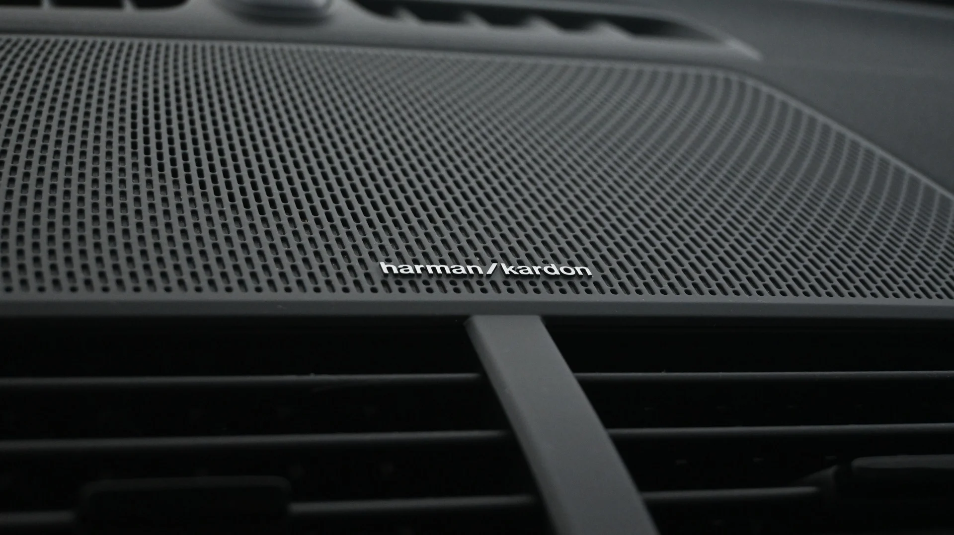 Car Image - 4x1Jn0IKceM0lD5ySHK1Z0