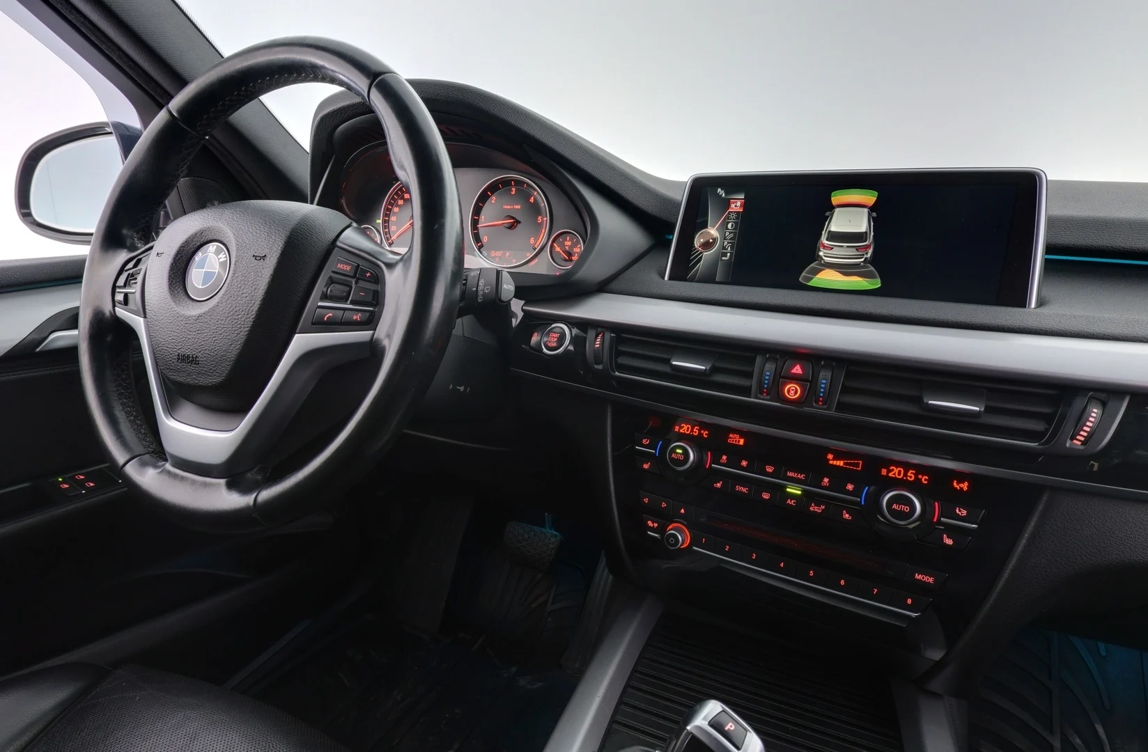 Car Image - 61bNvYVq0zFWkNkkgQVZY