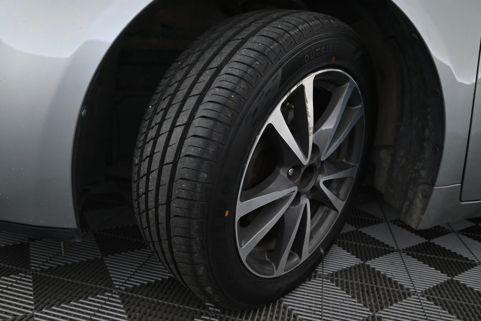 Car Image - HjYjddQhubM0ZsO96yYwq