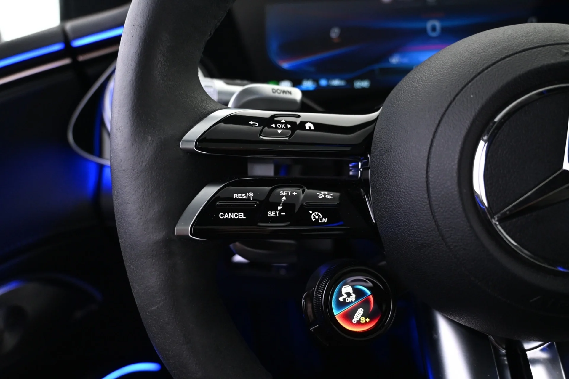 Car Image - 4UrZlNYs0eOdEzWLYT96fp