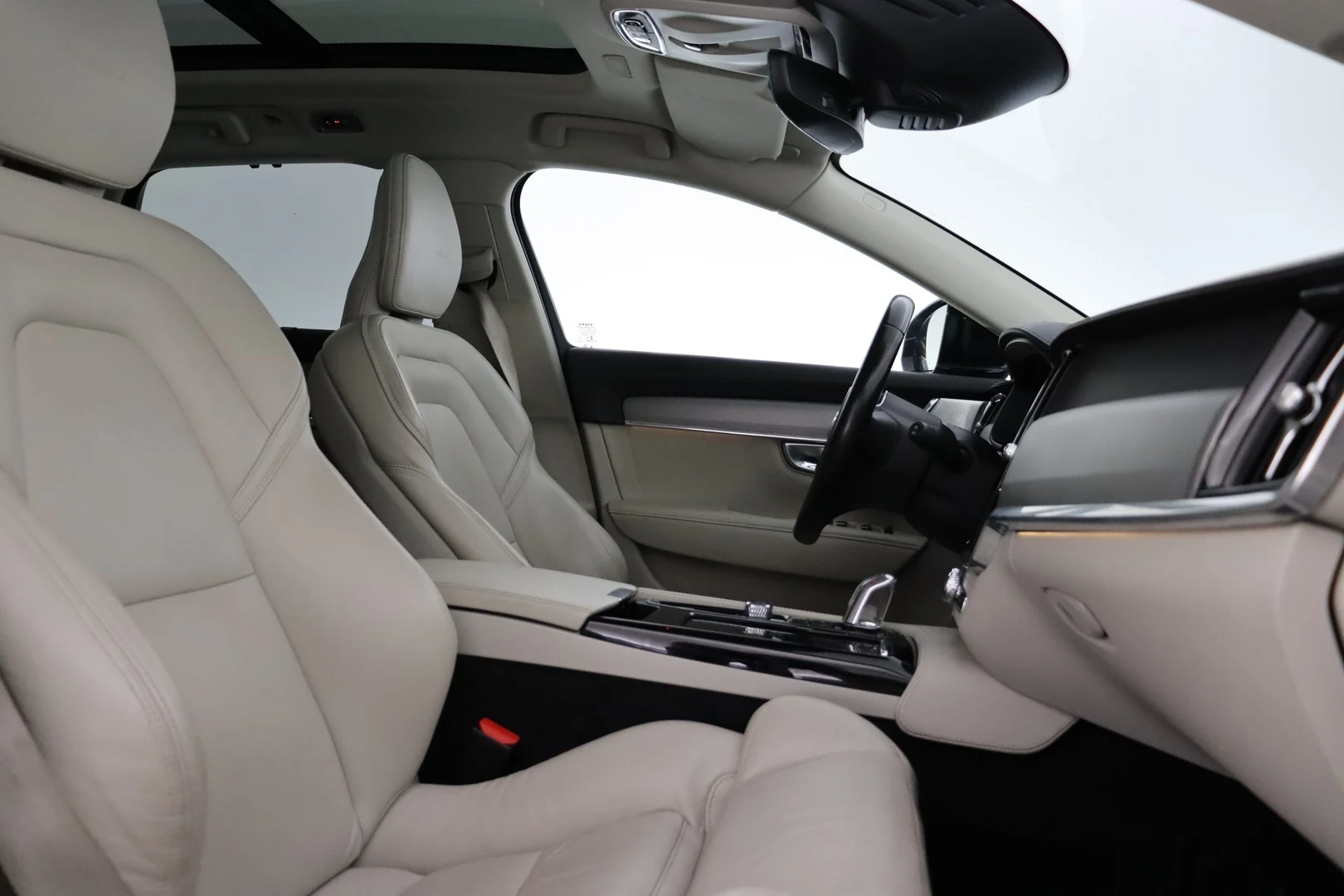Car Image - 488jBjEc195q1B39qkd8jj