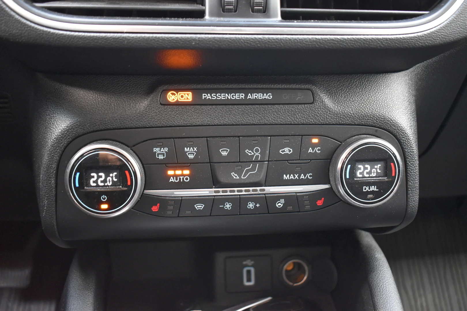 Car Image - 1Mj2m2EsLL0AALAh2j1haL