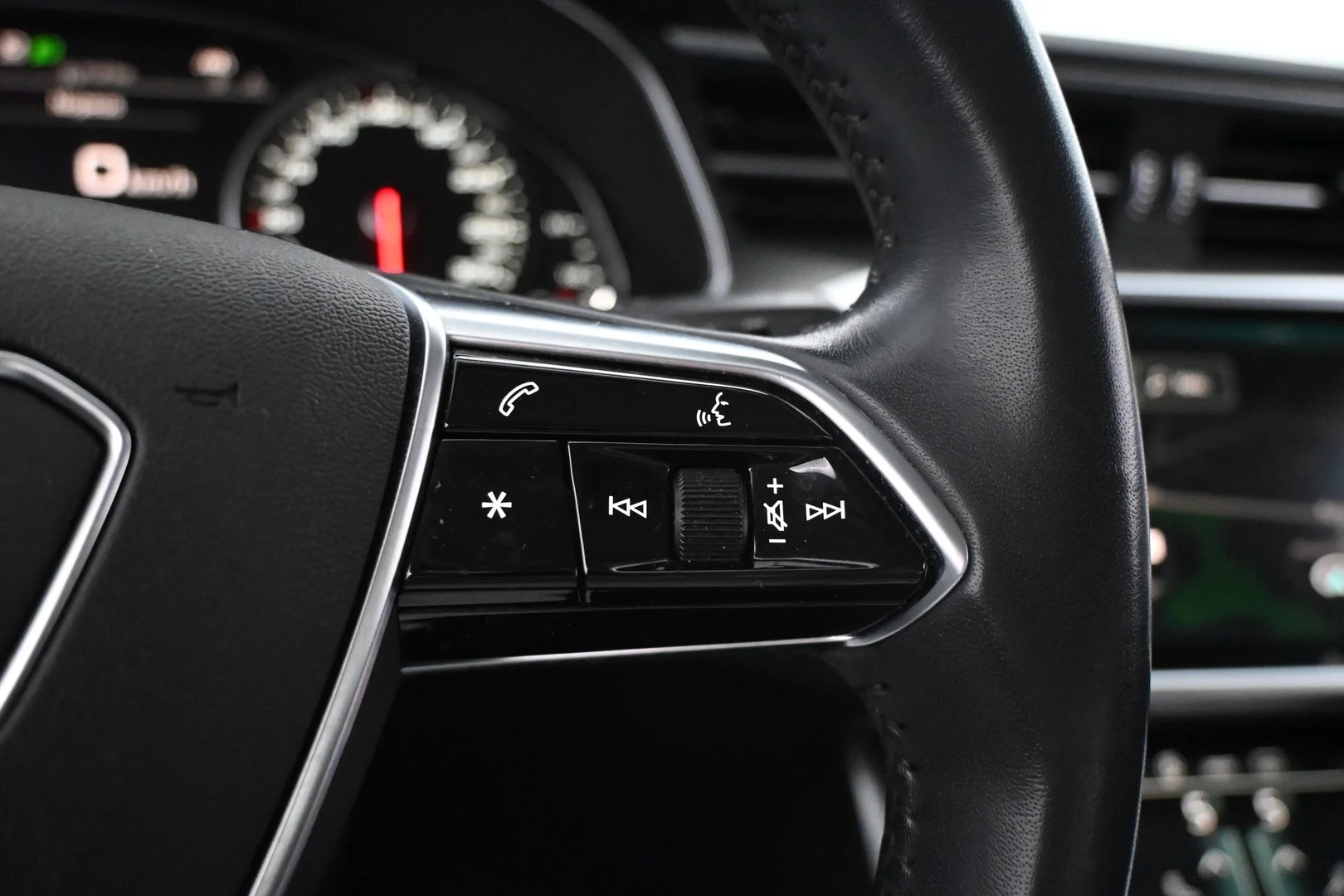 Car Image - 205aljDfDSGMJk3PthowNb